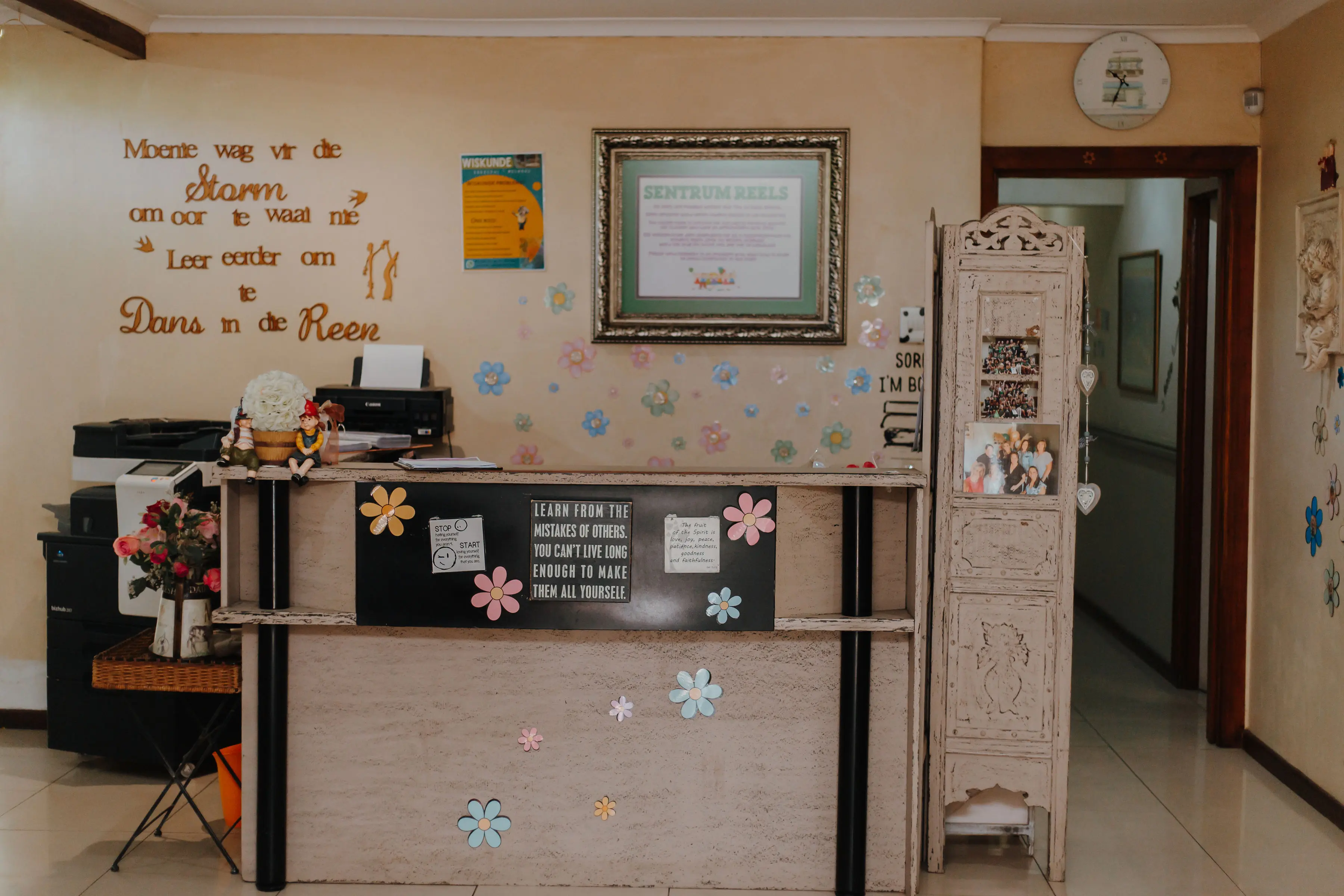 Life at Tina Cowley Eversdal reading centre, photograph 2